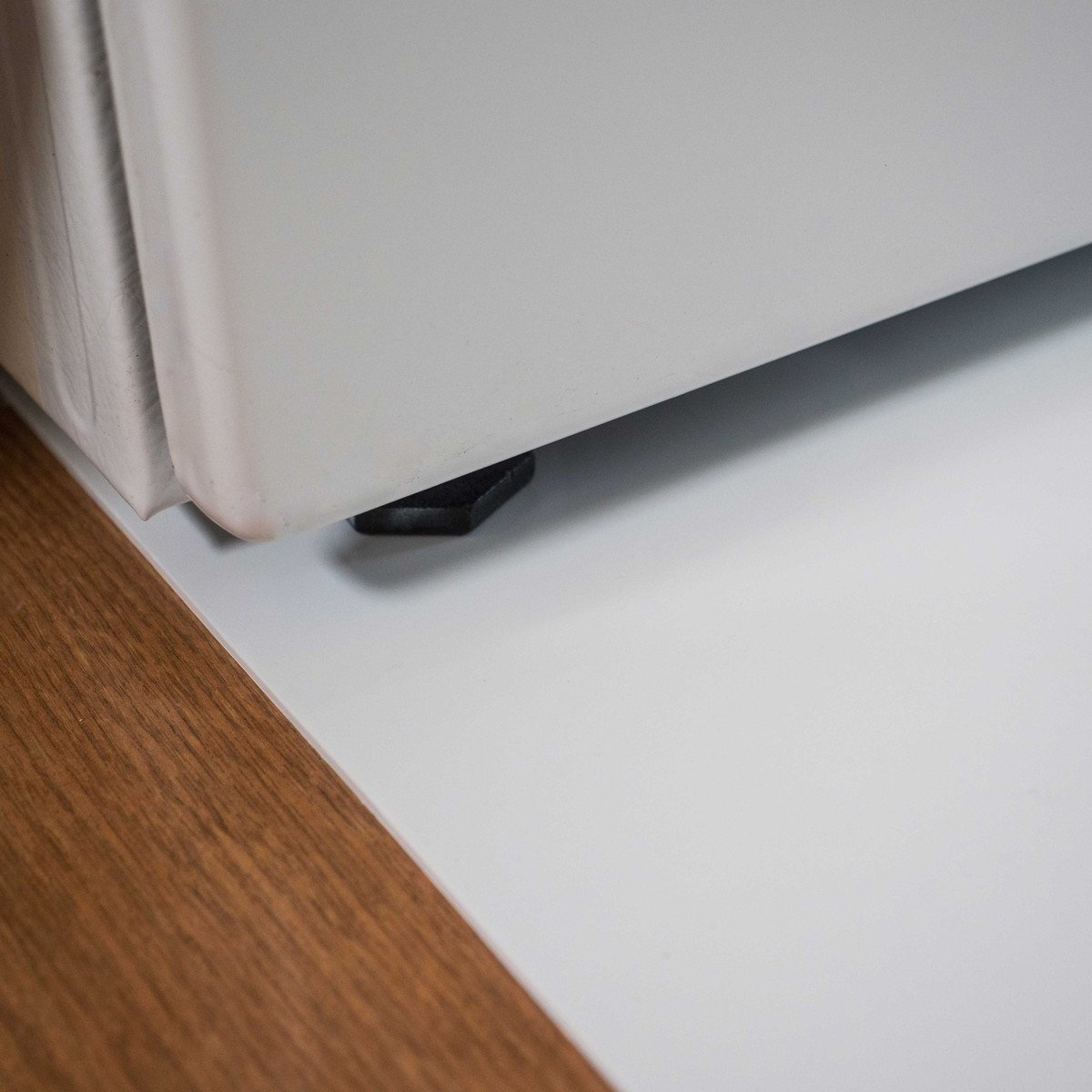 Scuff Guard Floor Protector - 30" x 48" w/ Pull Strap